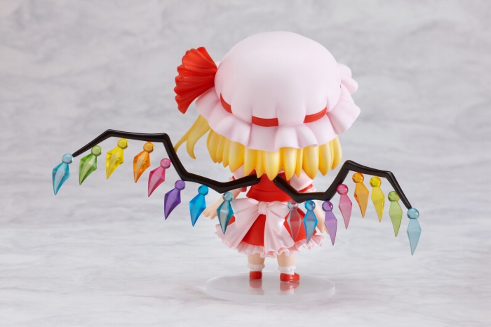 ねんどろいど「フランドール・スカーレット」のフィギュア画像