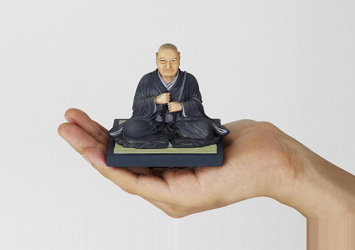 法然上人800年大遠忌 記念フィギュア「法然像」のフィギュア画像