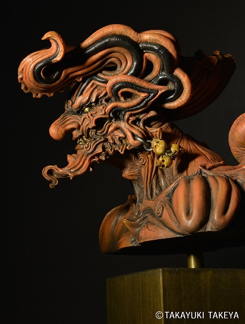 鬼の彫刻「ニｸネカムイ」マスターレプリカ土器調版仕様のフィギュア画像
