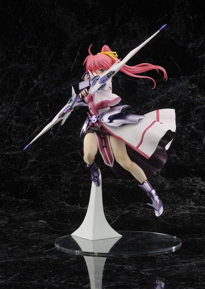 「魔法少女リリカルなのは The MOVIE 2nd A's」シグナム-Der Stolz sogar eines Ritters-のフィギュア画像