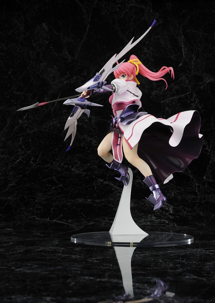 「魔法少女リリカルなのは The MOVIE 2nd A's」シグナム-Der Stolz sogar eines Ritters-のフィギュア画像