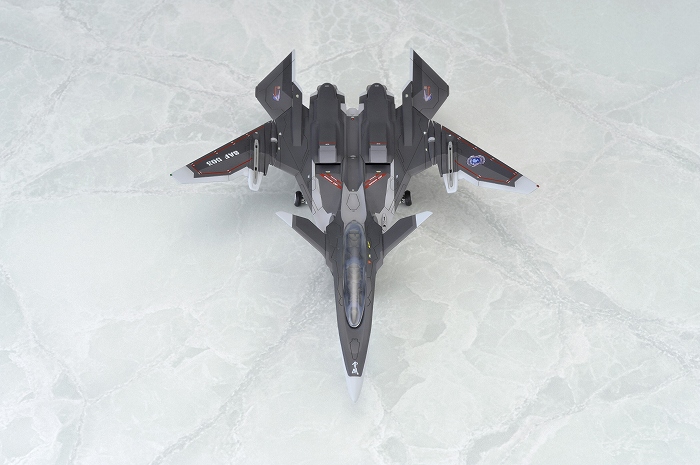 FFR‐41MRメイヴ“雪風”のフィギュア画像