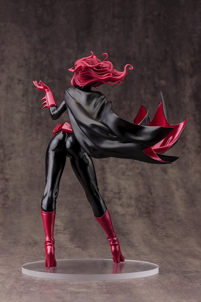 DC COMICS美少女 バットウーマンのフィギュア画像