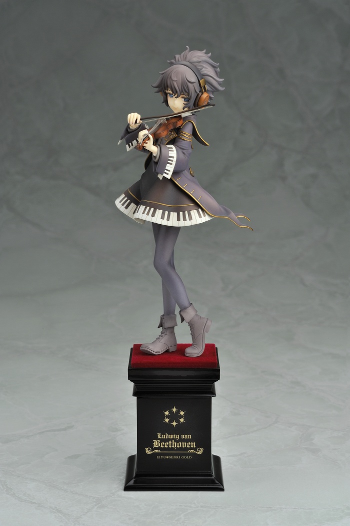 英雄*戦姫GOLD「ベートーヴェン」のフィギュア画像