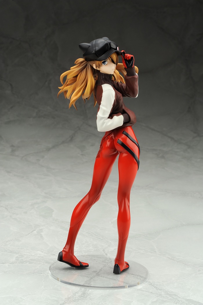ヱヴァンゲリヲン新劇場版：Q「式波・アスカ・ラングレー　ジャージVer.」のフィギュア画像