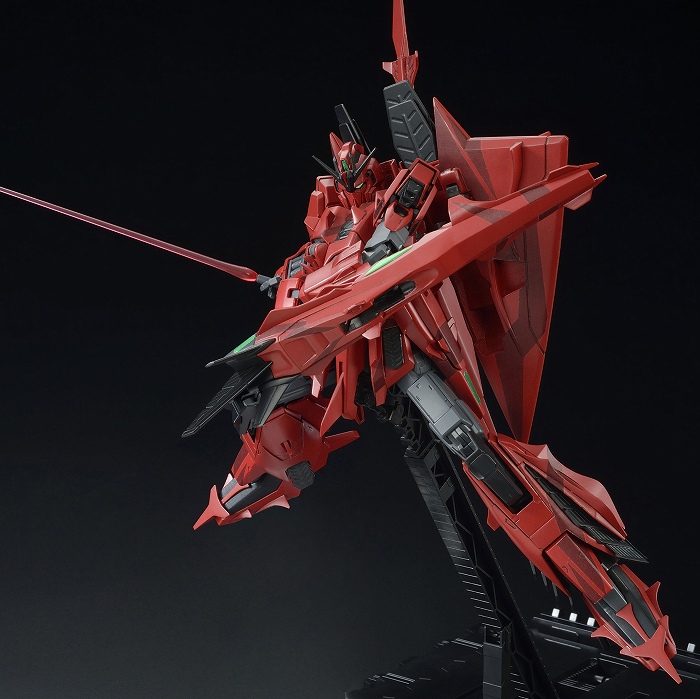 MG 1／100 MSZ-006P2／3C ゼータガンダム3号機P2型 レッドのフィギュア画像