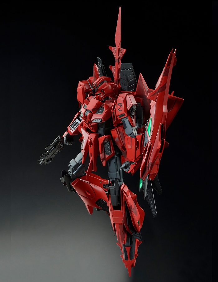 MG 1／100 MSZ-006P2／3C ゼータガンダム3号機P2型 レッドのフィギュア画像