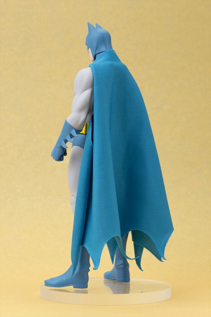 「ARTFX＋ バットマン／ロビン スーパーパワーズ クラシックス」のフィギュア画像