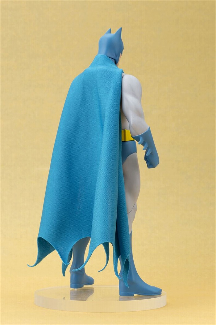 「ARTFX＋ バットマン／ロビン スーパーパワーズ クラシックス」のフィギュア画像