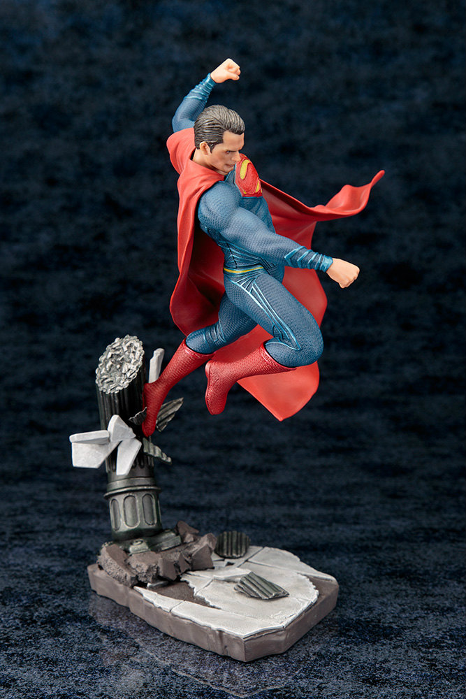 バットマン vs スーパーマン ジャスティスの誕生「ARTFX+ スーパーマン DAWN OF JUSTICE」のフィギュア画像