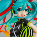 初音ミクGTプロジェクト「レーシングミク2016 TeamUKYO応援Ver.」のフィギュア