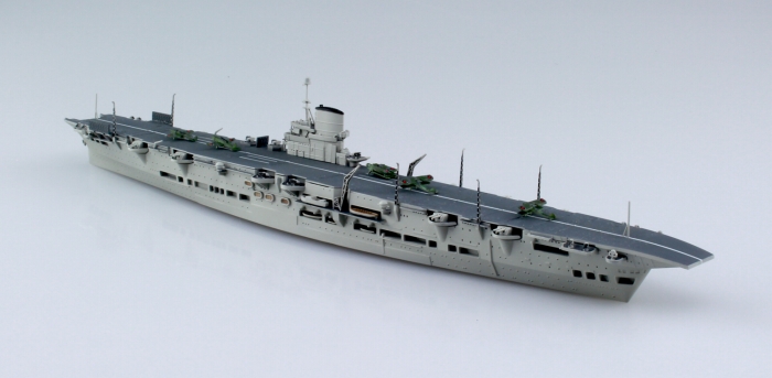 「艦これ」プラモデル No.38 艦娘 航空母艦 アークロイヤルのフィギュア画像