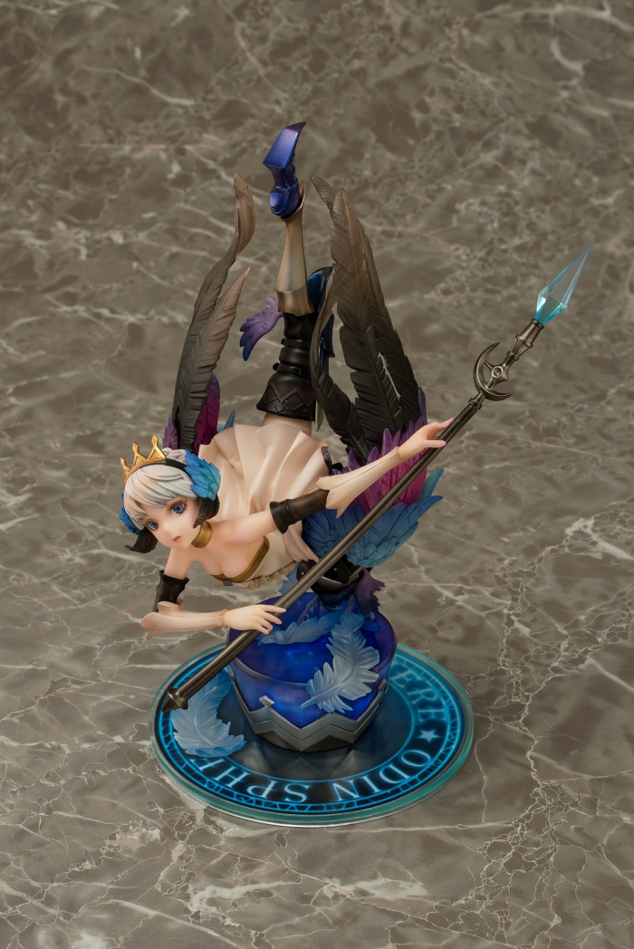 オーディンスフィア レイヴスラシル「グウェンドリン 天翔ける戦乙女(ワルキューレ)」のフィギュア画像
