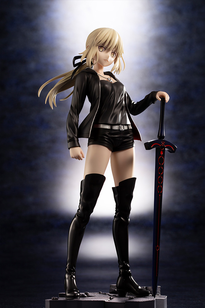 Fate/Grand Order「セイバー/アルトリア・ペンドラゴン〔オルタ〕私服ver.」のフィギュア画像