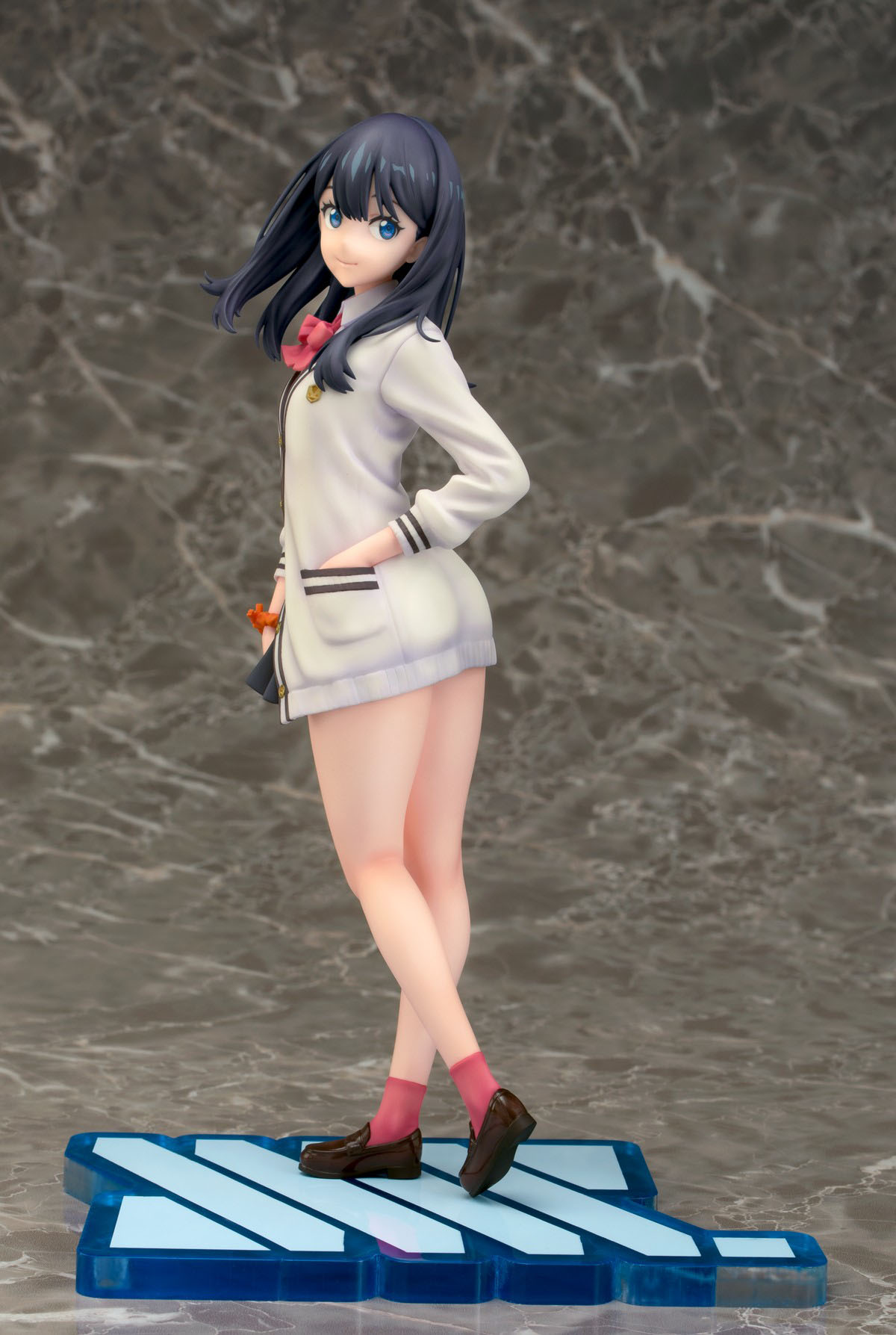 SSSS.GRIDMAN「宝多六花」のフィギュア画像