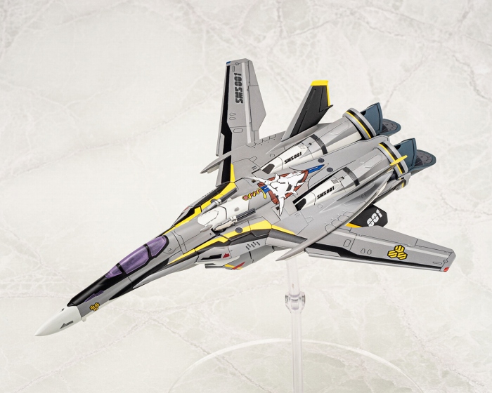 「ACKS No.MC-06 V.F.G. マクロスF VF-25S メサイア」のフィギュア画像
