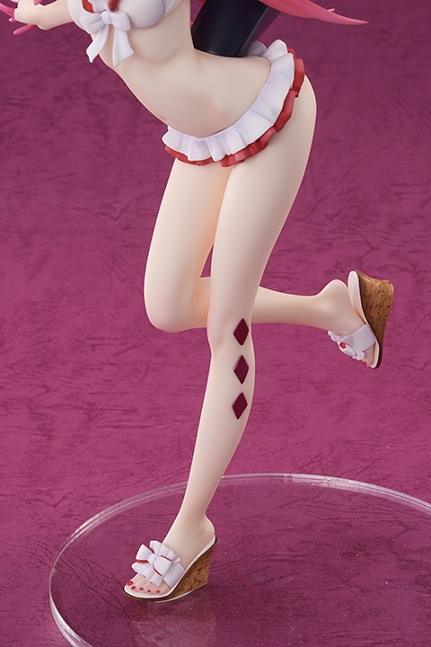 Fate/EXTELLA LINK「エリザベート＝バートリー 渚の鮮血魔嬢」のフィギュア画像