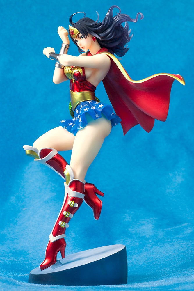 DC UNIVERSE「DC COMICS美少女 アーマード ワンダーウーマン 2nd Edition」のフィギュア画像