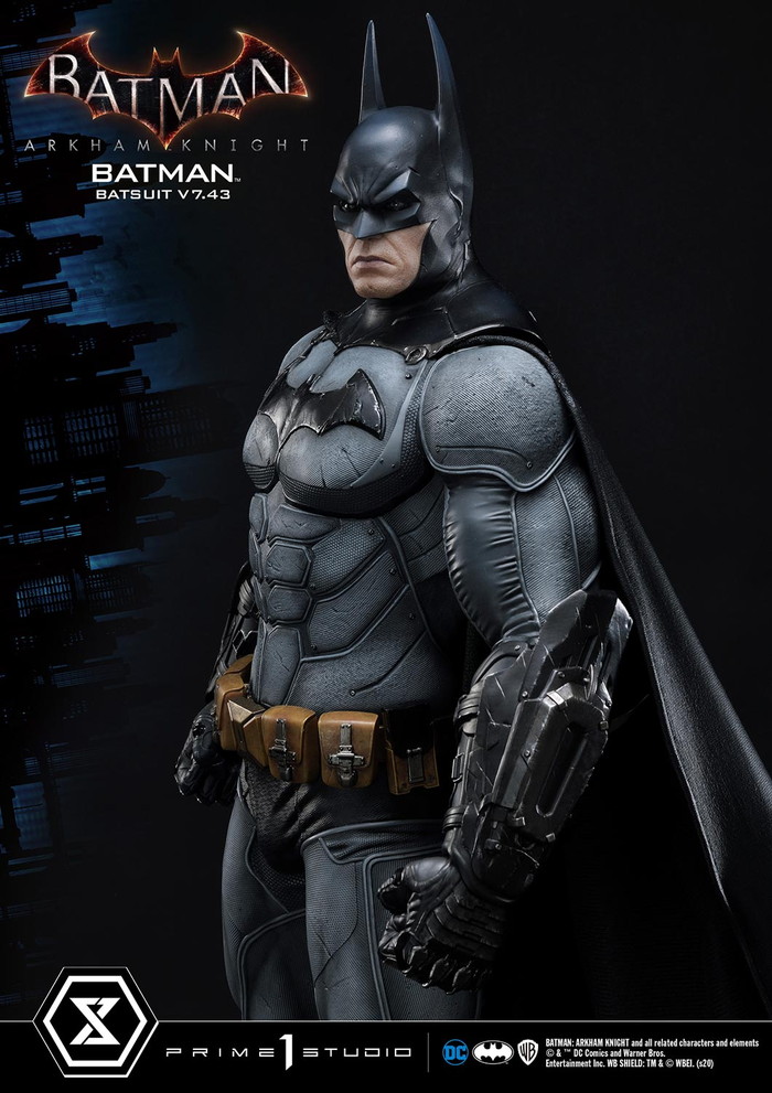 「ミュージアムマスターライン バットマン:アーカム・ナイト バットマン V7.43 バットスーツ」のフィギュア画像