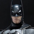 「ミュージアムマスターライン バットマン:アーカム・ナイト バットマン V7.43 バットスーツ」のフィギュア