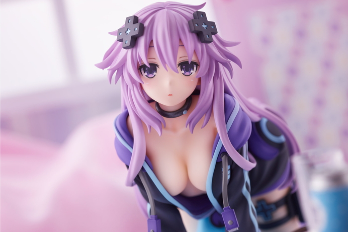 超次元ゲイム ネプテューヌ「次元の旅人 ネプテューヌ 寝起きVer.」のフィギュア画像
