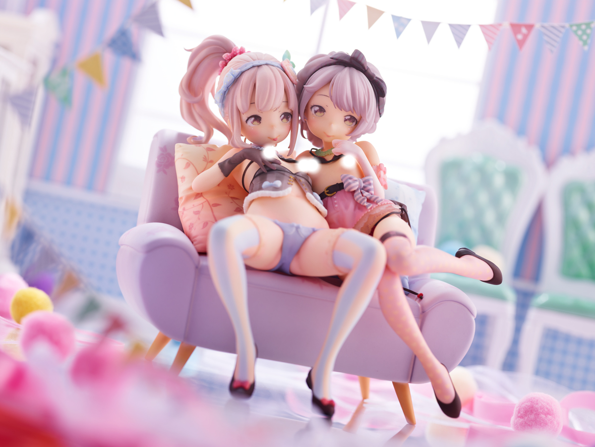 「りぃな＆さぁや」のフィギュア画像