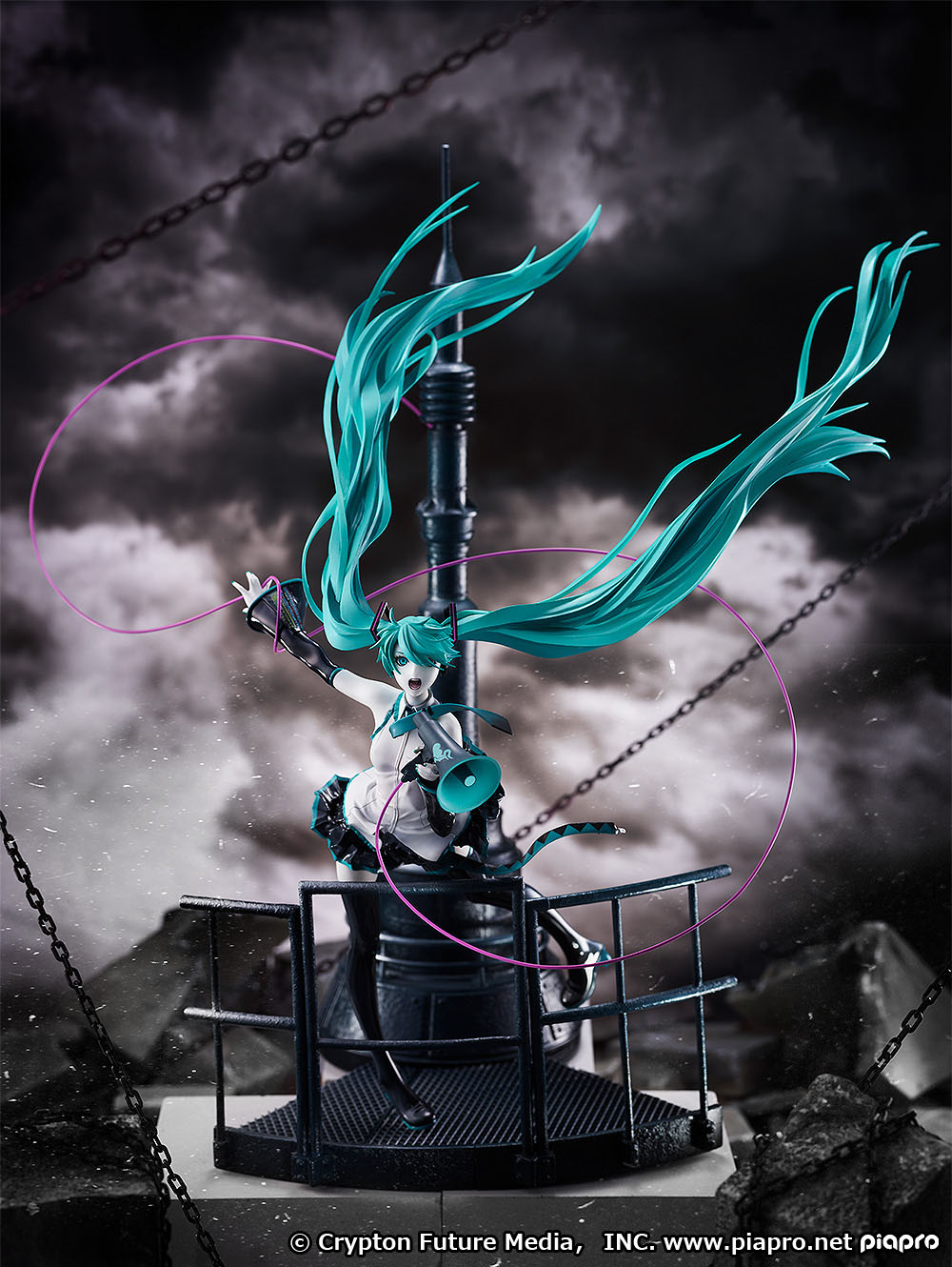 キャラクター・ボーカル・シリーズ01 初音ミク「グッスマ20th Anniversary Bookー初音ミク 恋は戦争 Refine Ver.ー」のフィギュア画像