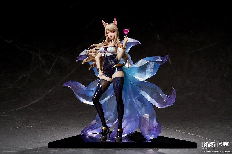 リーグ・オブ・レジェンド「K/DA アーリ」のフィギュア画像