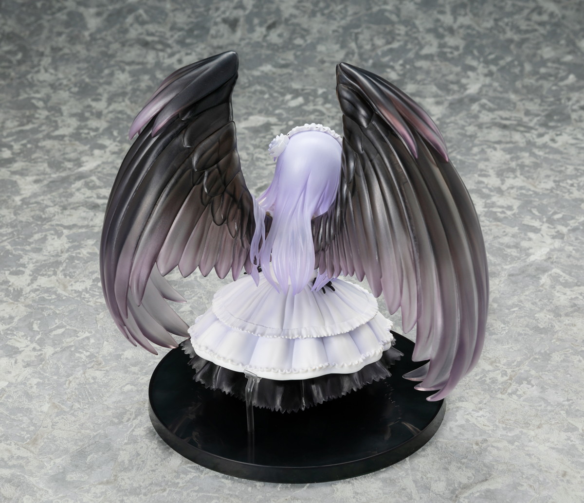 Angel Beats!「立華かなで Key20周年記念ゴスロリver. リペイントカラー」のフィギュア画像