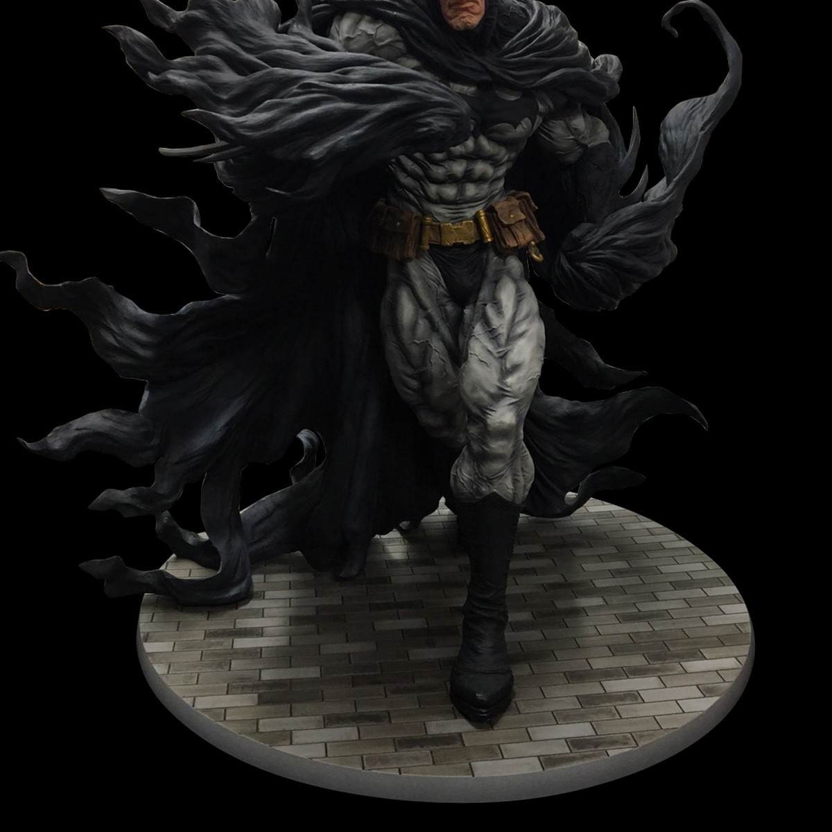 DCコミックス「sofbinal（ソフビナル）バットマン ハード・ブラックVer.」のフィギュア画像