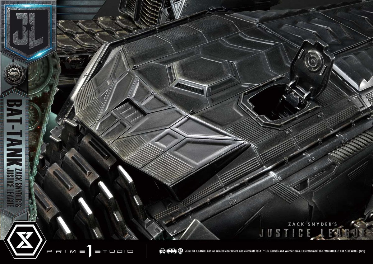 ジャスティス・リーグ：ザック・スナイダーカット「バット・タンク Zack Snyder’s Justice League DX版」のフィギュア画像