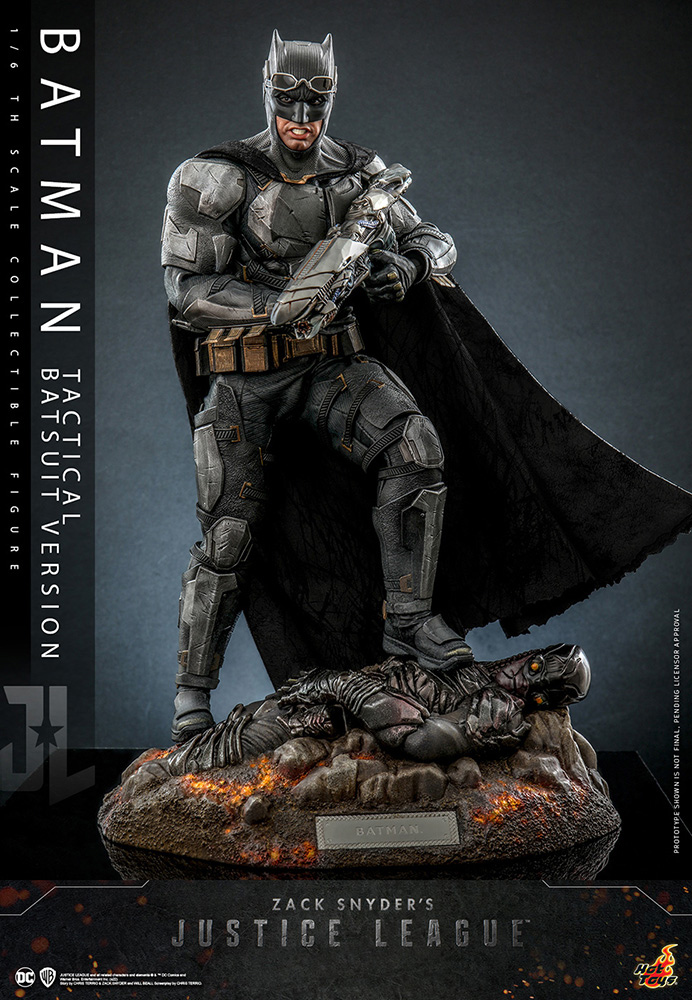 ジャスティス・リーグ:ザック・スナイダーカット「バットマン(タクティカル・バットスーツ版)」のフィギュア画像