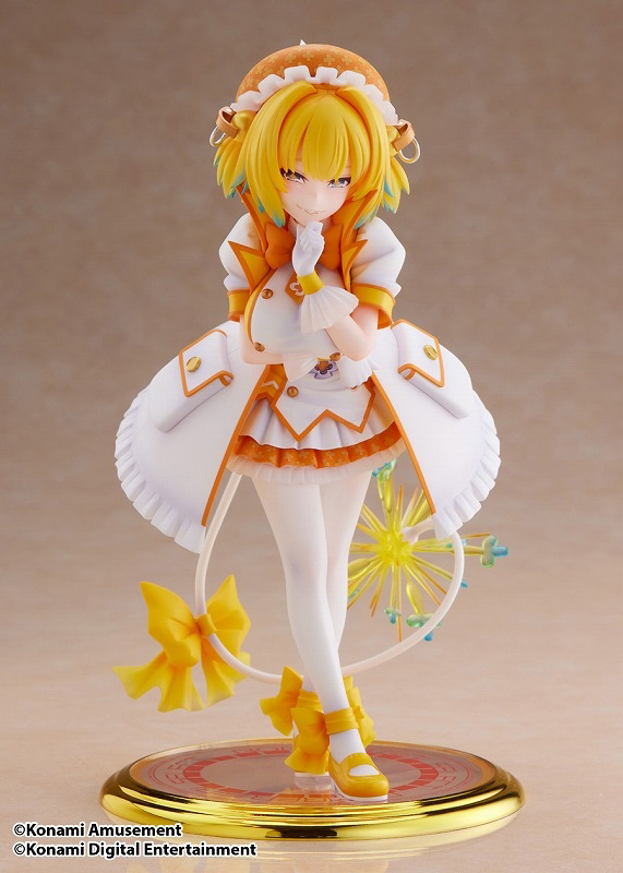 ボンバーガール「パイン」のフィギュア画像