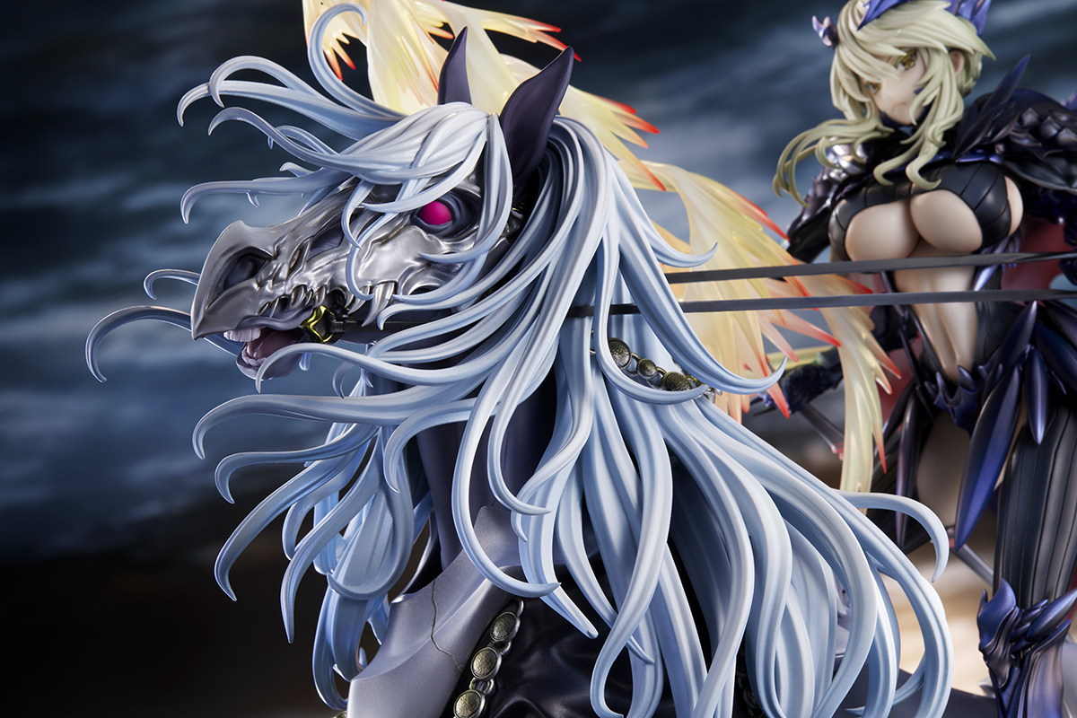 Fate/Grand Order「ランサー／アルトリア・ペンドラゴン〔オルタ〕（第三再臨）」のフィギュア画像