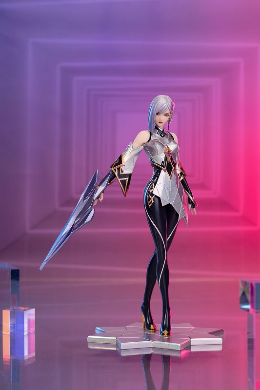 王者栄耀「鏡(ジン) 鏡像の刃ver.」のフィギュア画像