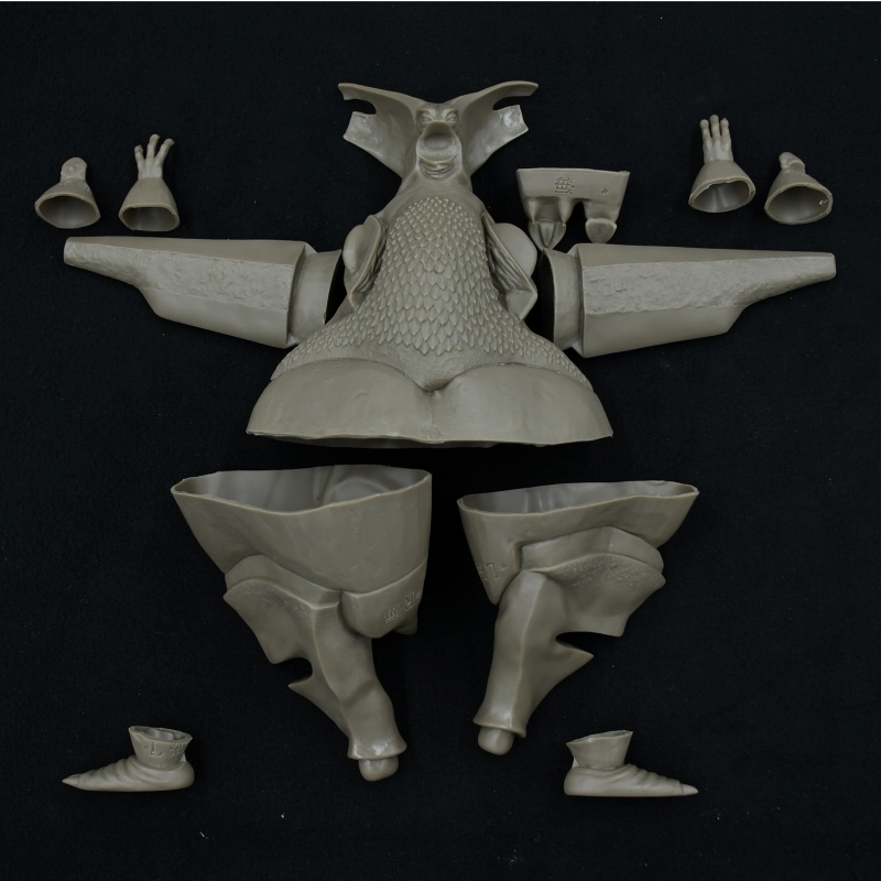 ウルトラセブン「ギエロン星獣 ソフトビニール製組立キット 復刻版」のフィギュア画像