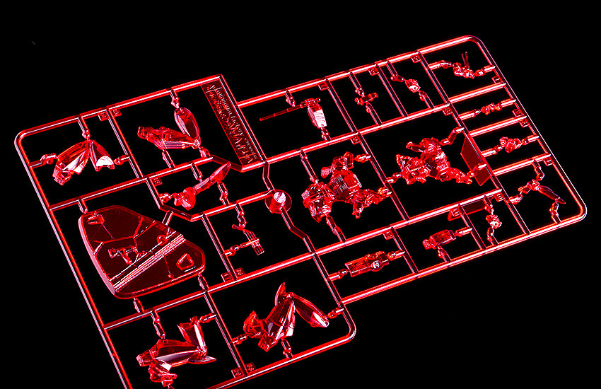 機動警察パトレイバー「PLAMAX minimum factory イングラム CLEAR RED」のフィギュア画像