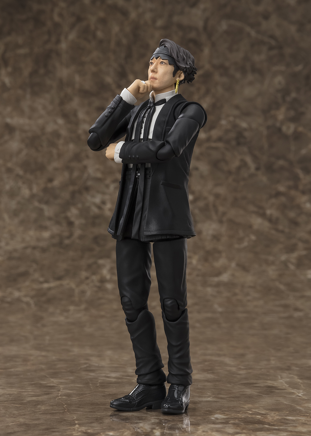 映画「岸辺露伴 ルーヴルへ行く」「S.H.Figuarts 岸辺露伴」のフィギュア画像