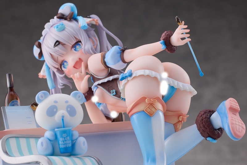 へんりいだ氏オリジナルキャラクター「ブルーパンダコーヒー」のフィギュア画像