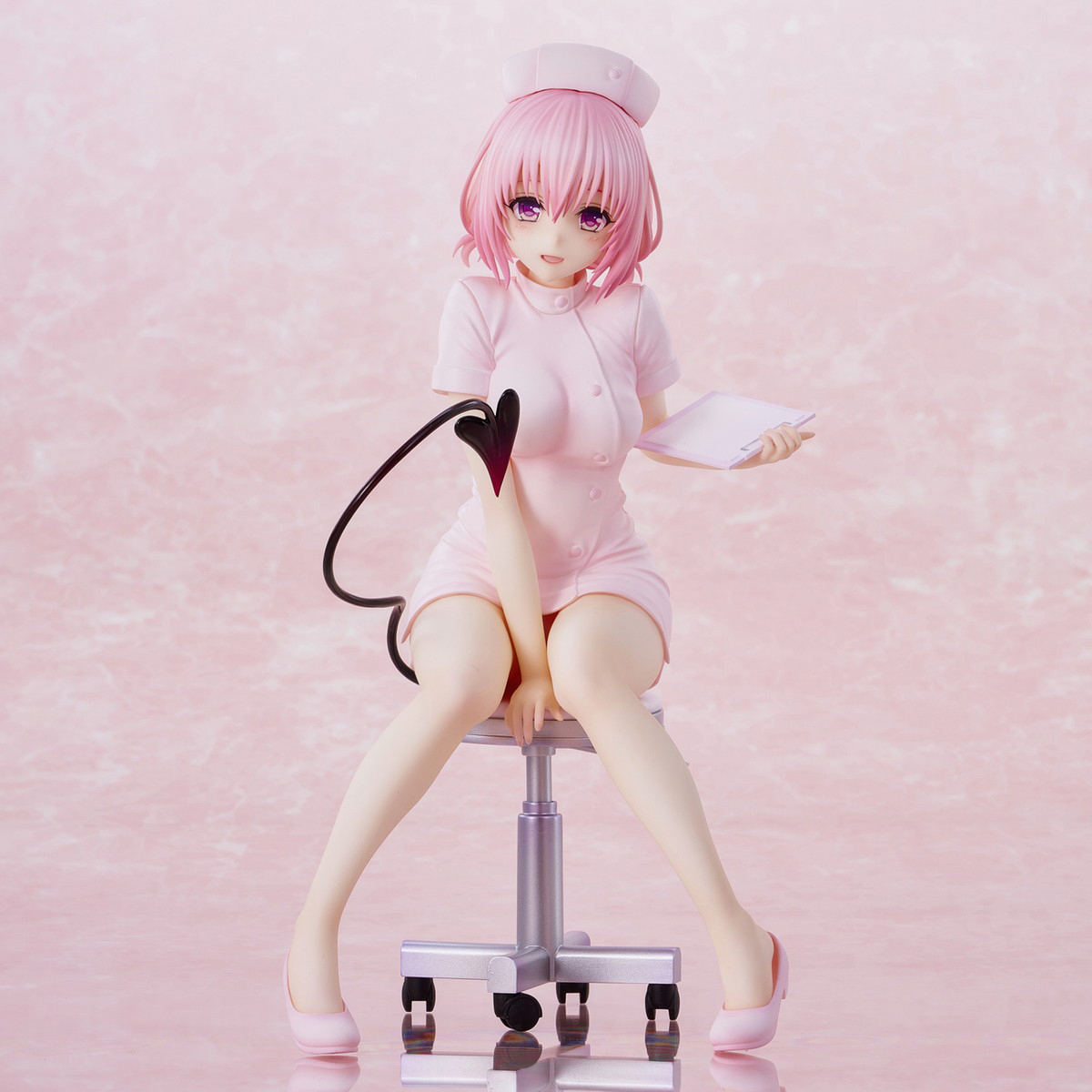 To LOVEる-とらぶる- ダークネス「モモ・べリア・デビルーク ナース・コス」のフィギュア画像