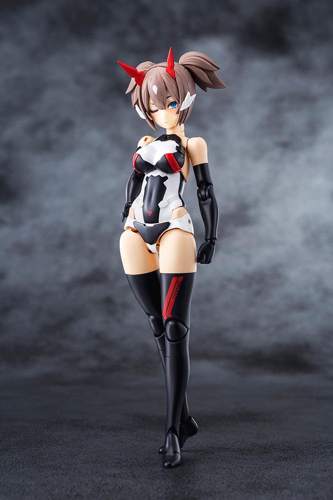 メガミデバイス「朱羅 忍者 枢」のフィギュア画像
