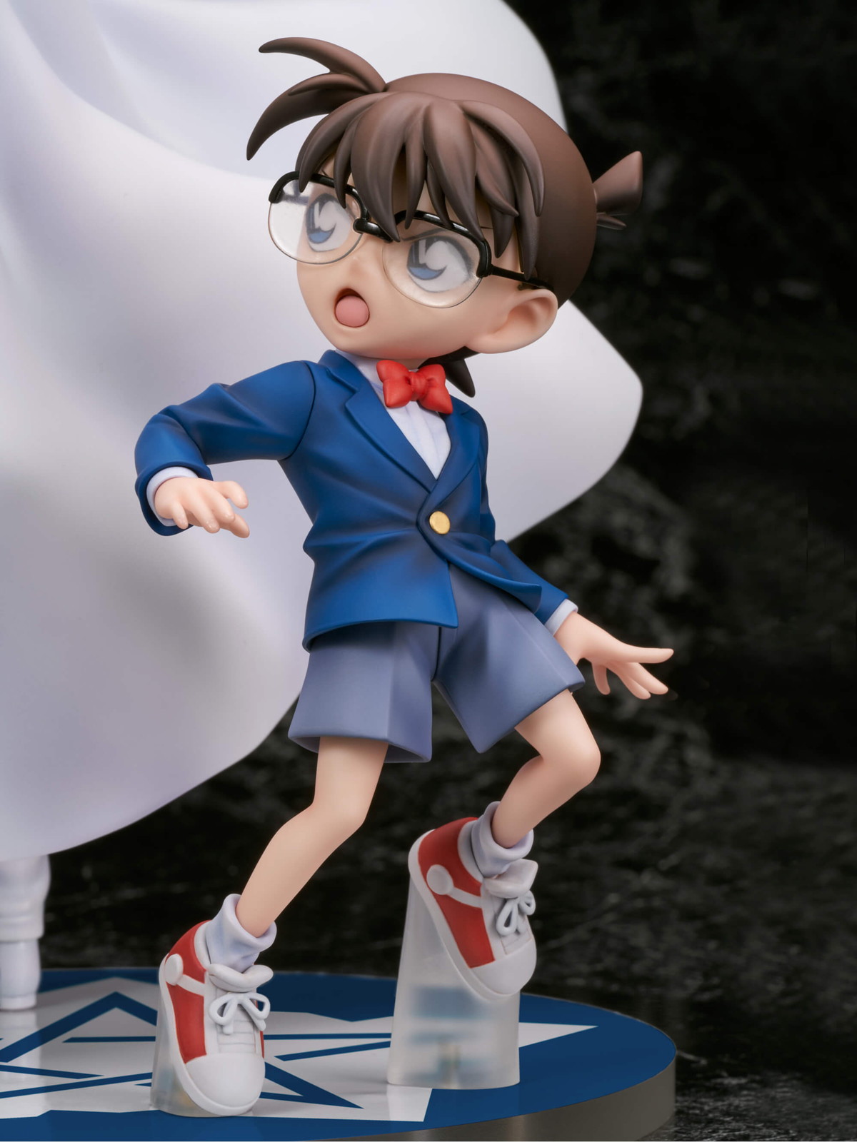 名探偵コナン「江戸川コナン＆怪盗キッド」のフィギュア画像