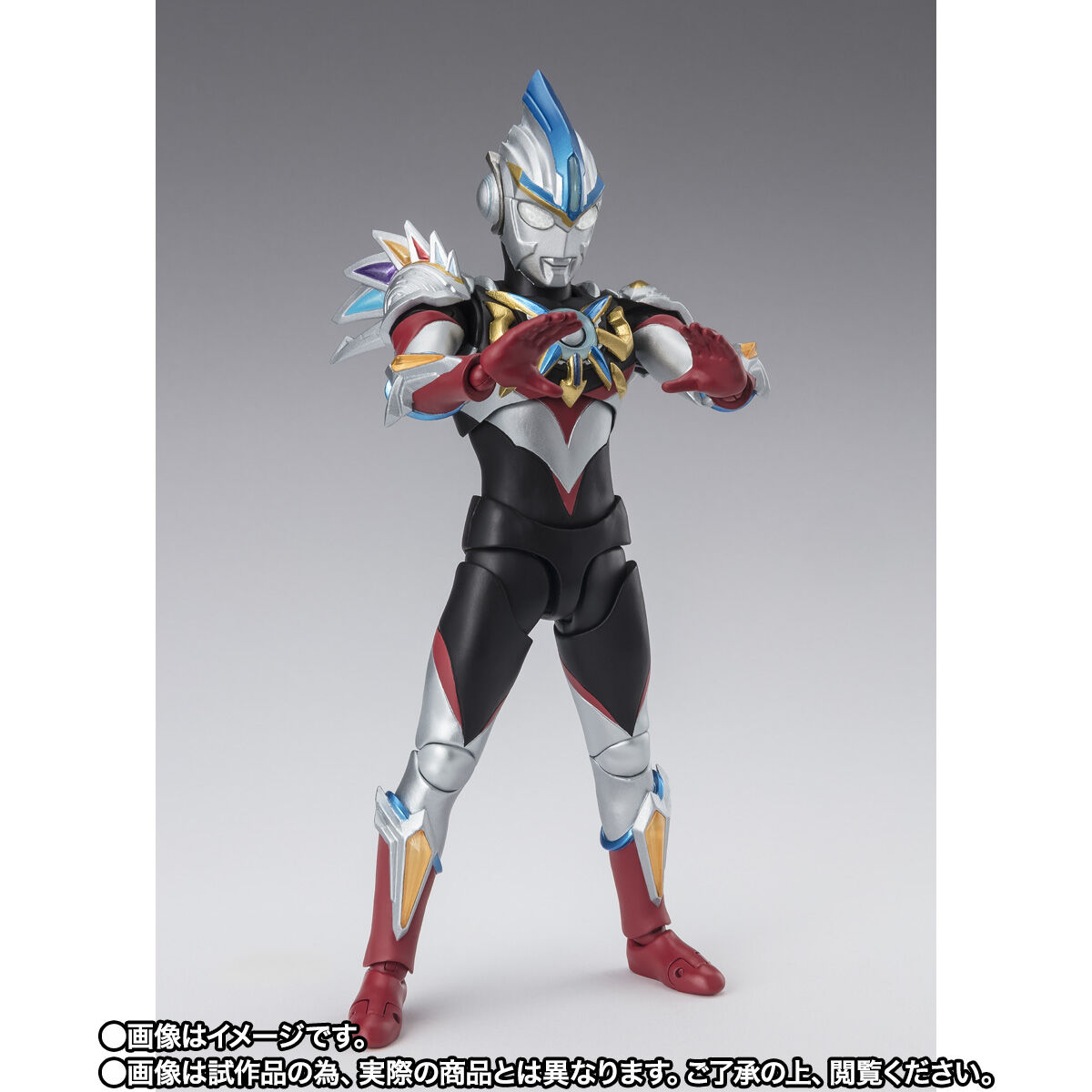 劇場版 ウルトラマンオーブ 絆の力、おかりします！「S.H.Figuarts ウルトラマンオーブ オーブトリニティ」のフィギュア画像