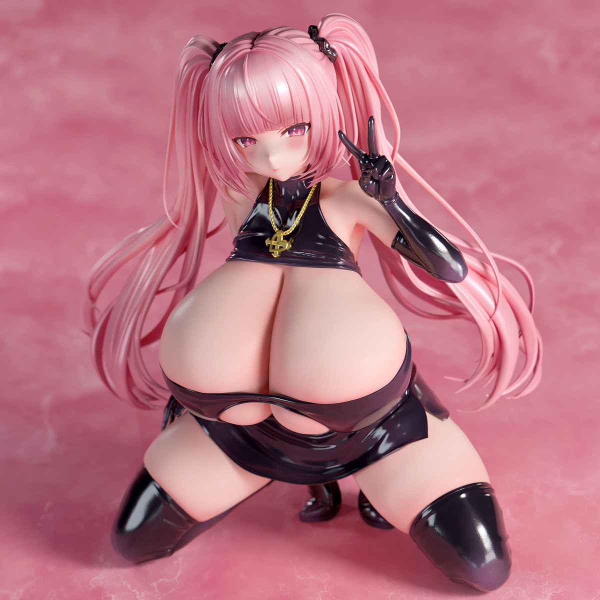 Bfull FOTS JAPANSオリジナル「爆乳ラバードレス インカローズ」のフィギュア画像