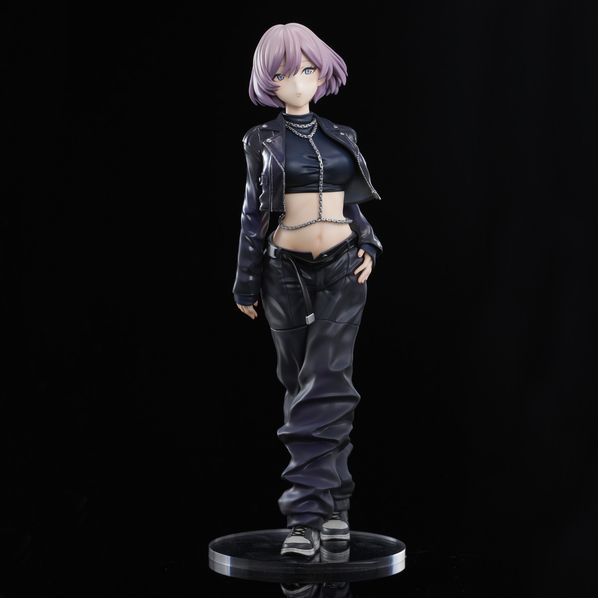 グリッドマンユニバース「ZOZO BLACK COLLECTION ムジナ」のフィギュア画像