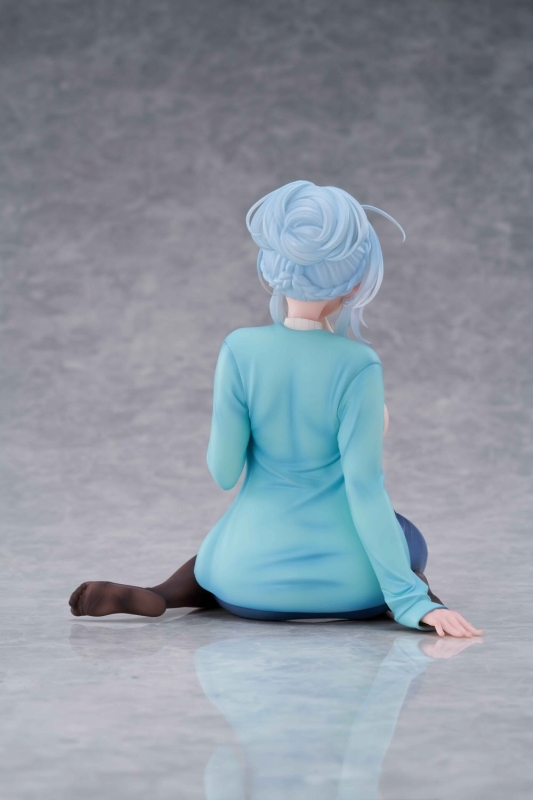 「未亡人の雪女 雪乃深冬 座ってる雪乃さん」のフィギュア画像