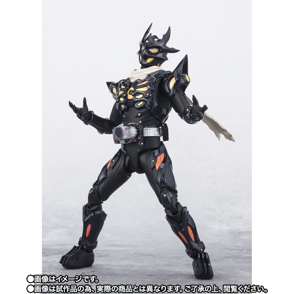 仮面ライダーガッチャード「S.H.Figuarts 仮面ライダードレッド零式」のフィギュア画像