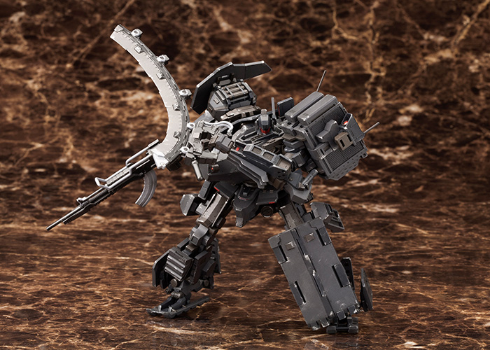 アーマード・コアV「UCR-10/L AGNI（アグニ）」のフィギュア画像