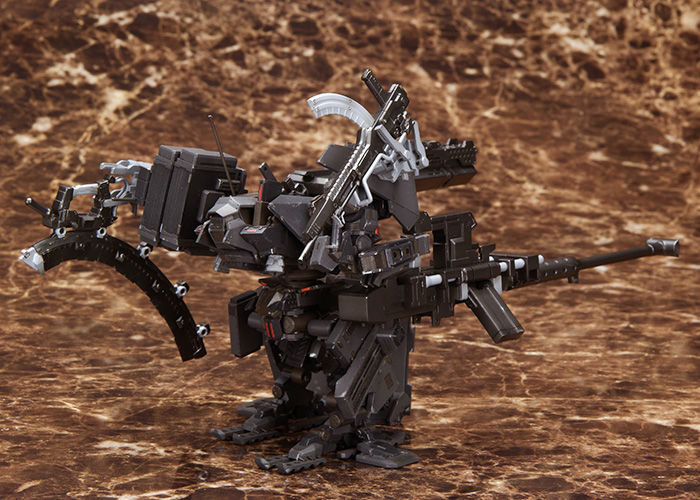 アーマード・コアV「UCR-10/L AGNI（アグニ）」のフィギュア画像