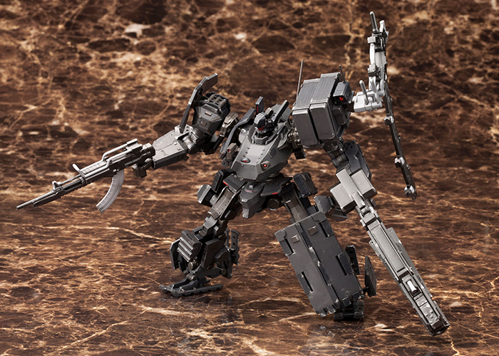 アーマード・コアV「UCR-10/L AGNI（アグニ）」のフィギュア画像